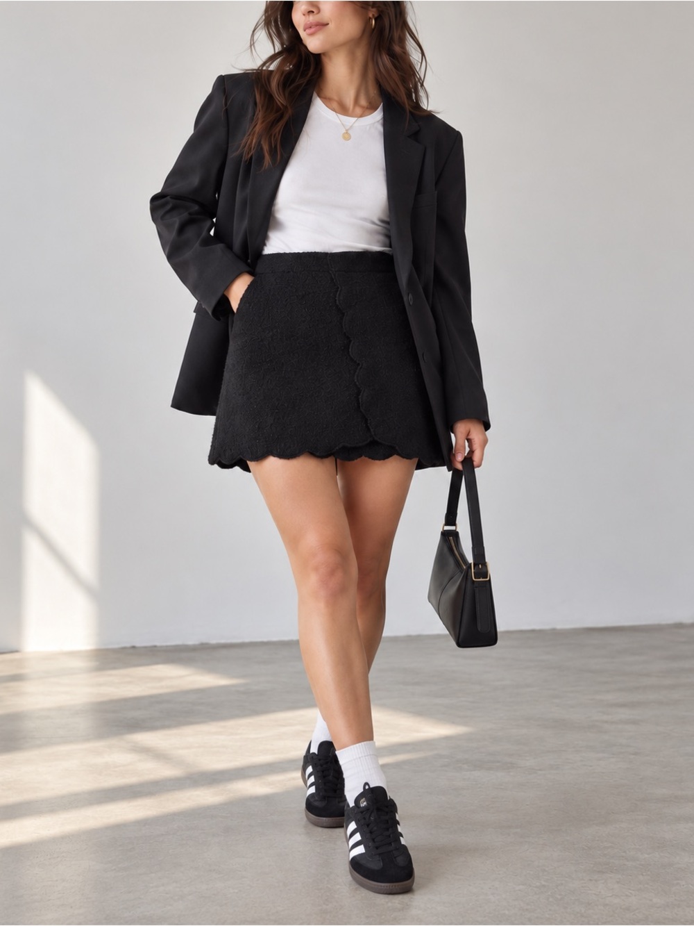 For Cynthia Black Wool Blend Scallop Hem Mini Skirt M